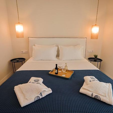 La Mer Bleue Beachfront Boutique Apartments Vrachati Luaran gambar