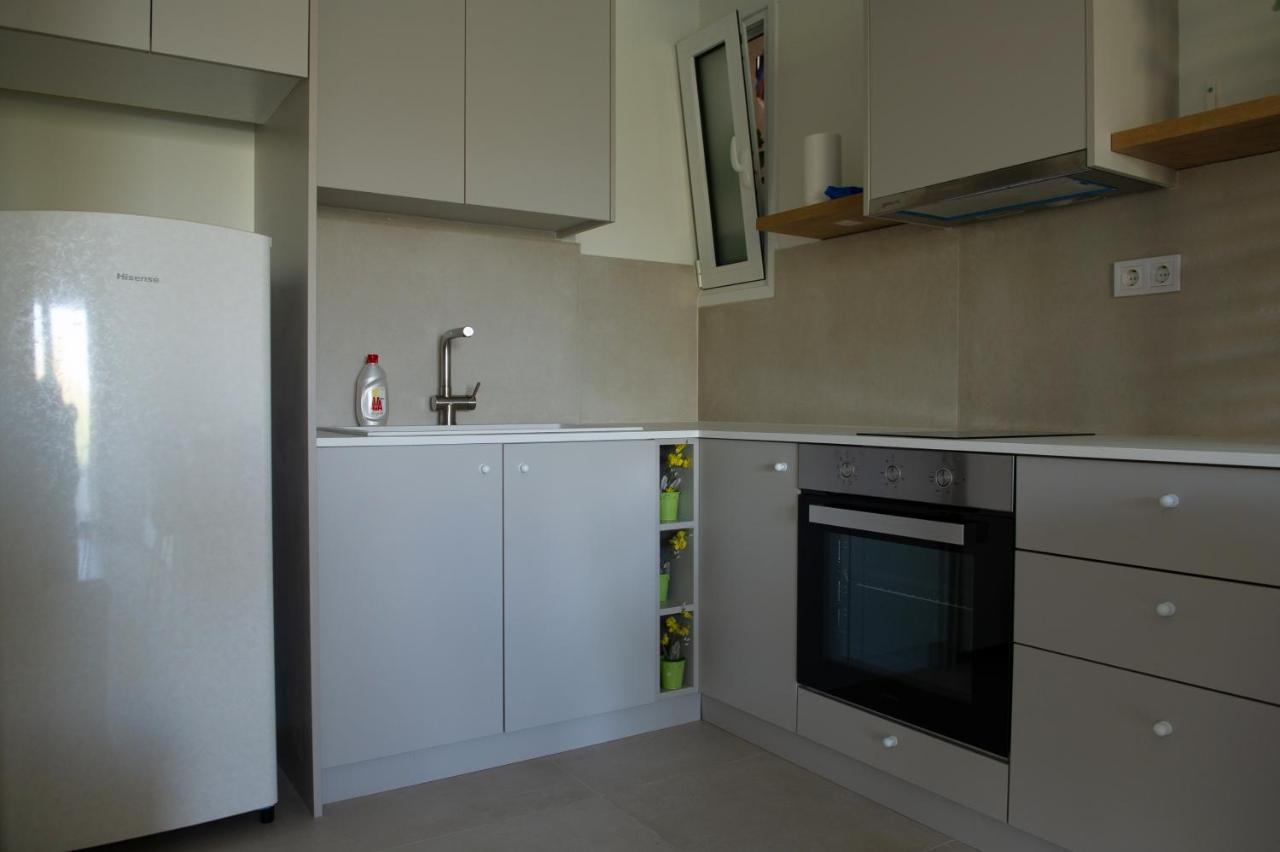 La Mer Bleue Beachfront Boutique Apartments Vrachati Luaran gambar